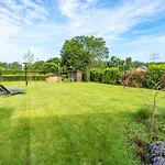 Bed & Breakfast De Maaskei