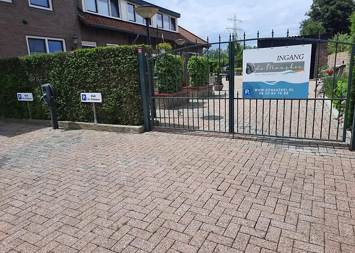 De Maaskei Bed & Breakfast Geulle